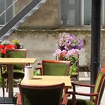 Monarc Otel
