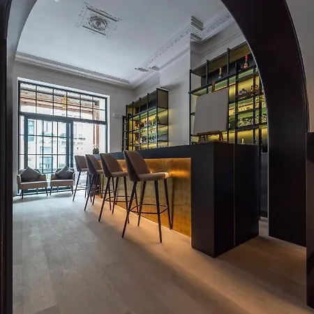 Szálloda Monarc 4*