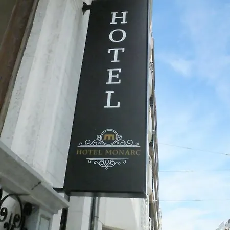 Monarc 4*