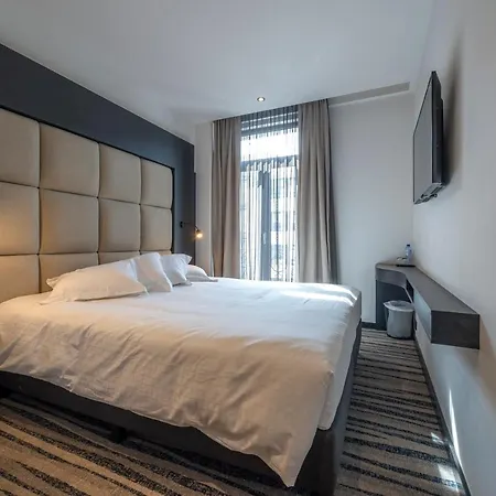 Monarc מלון אוסטנדה