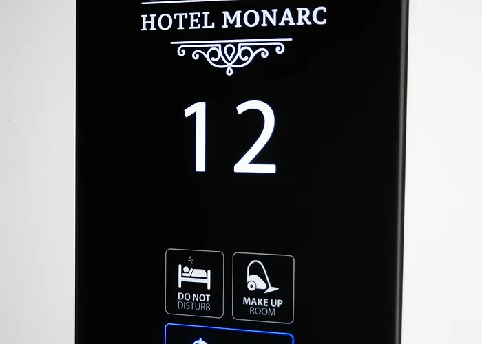Monarc Hotel